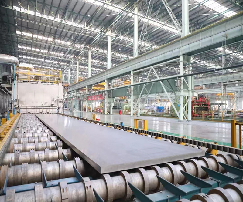廠家分享超寬鋁板在延伸性能上比普通材料更好還可以提供環保利用